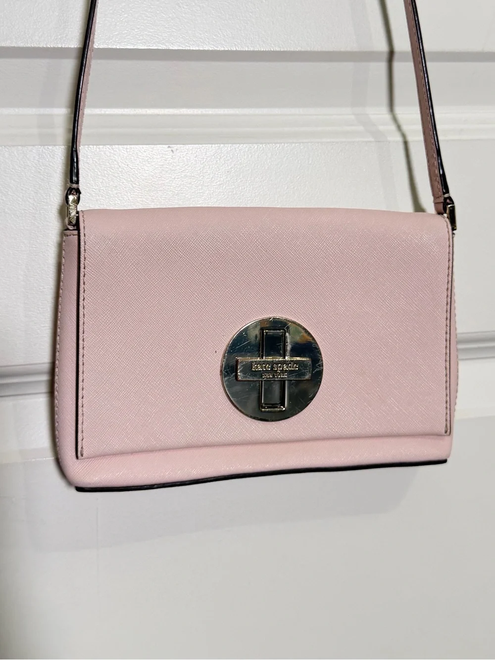 Kate Spade Newbury Lane Sally Light Pink Gold Saffiano Leather Crossbody Bag